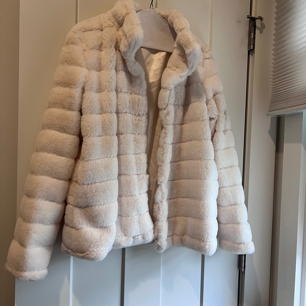 Women's Cream Teddy Jacket